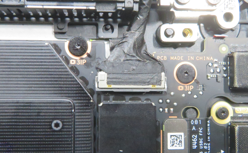 Screenshot of installed AB Cover Display and closed buckle.
