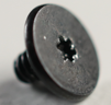 Close-up of screw type M1341578 - view 1