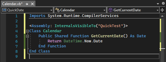 Screenshot que muestra el código de Calendar.vb en la ventana del editor de código Visual Basic después de agregar la instrucción Imports y las líneas de atributo Assembly.