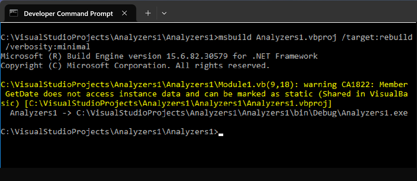 開発者コマンド プロンプトの規則違反を含む MSBuild 出力を示すスクリーンショット。
