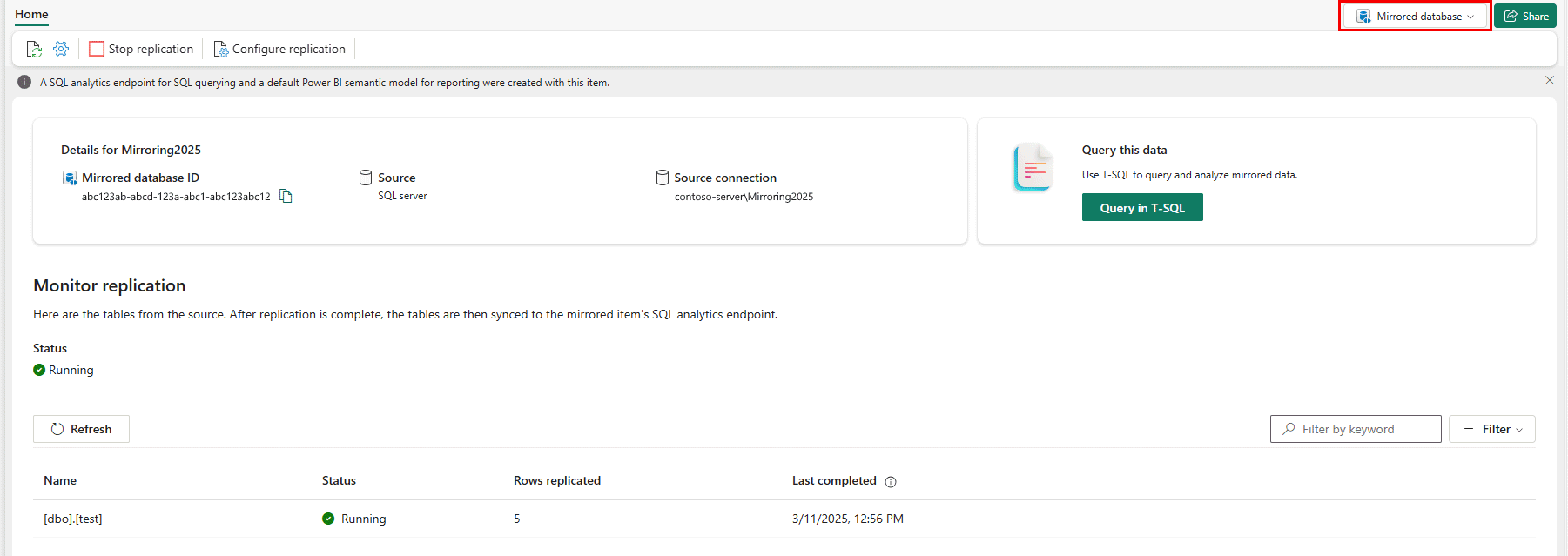 Fabric 门户中显示新镜像 SQL Server 数据库的监视复制状态。