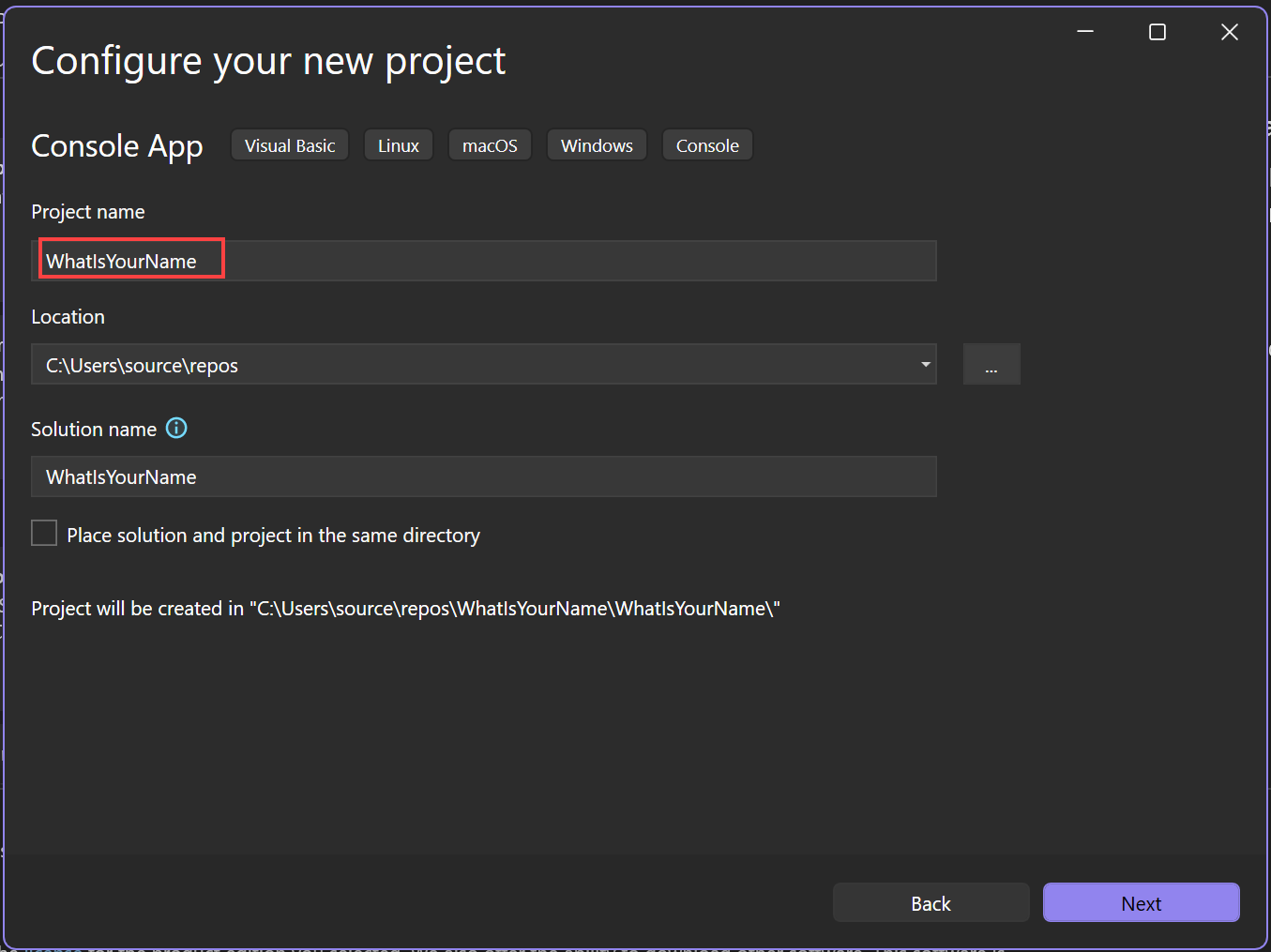 显示 Visual Studio 中“配置新项目”窗口的屏幕截图，其中“项目名称”字段设置为“WhatIsYourName”。